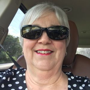 Meet your Posher, Nancy